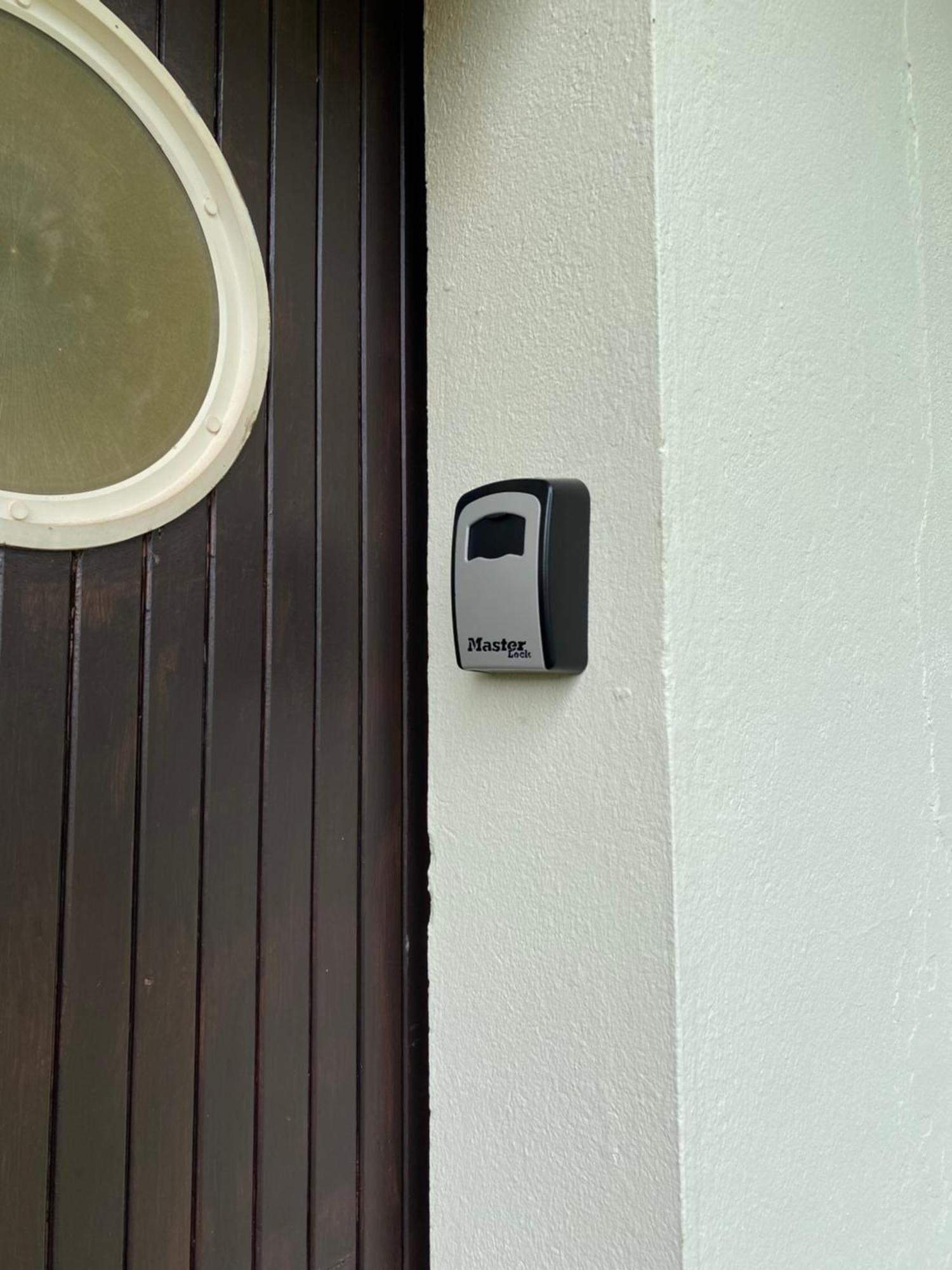 Appartement Avec Jardin Le Porge Exterior photo